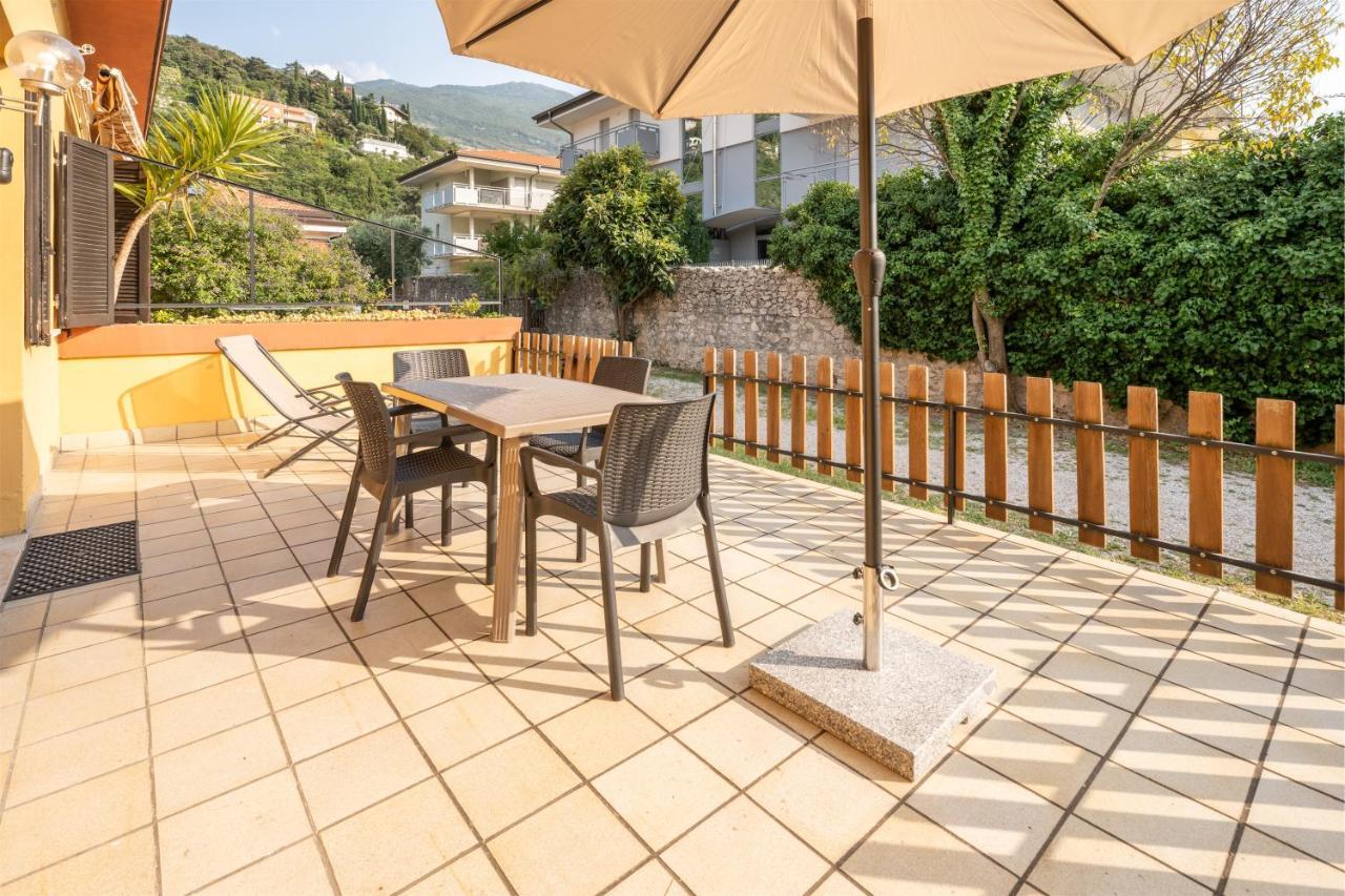 Casa Doppia Apartment Torbole Sul Garda Ngoại thất bức ảnh